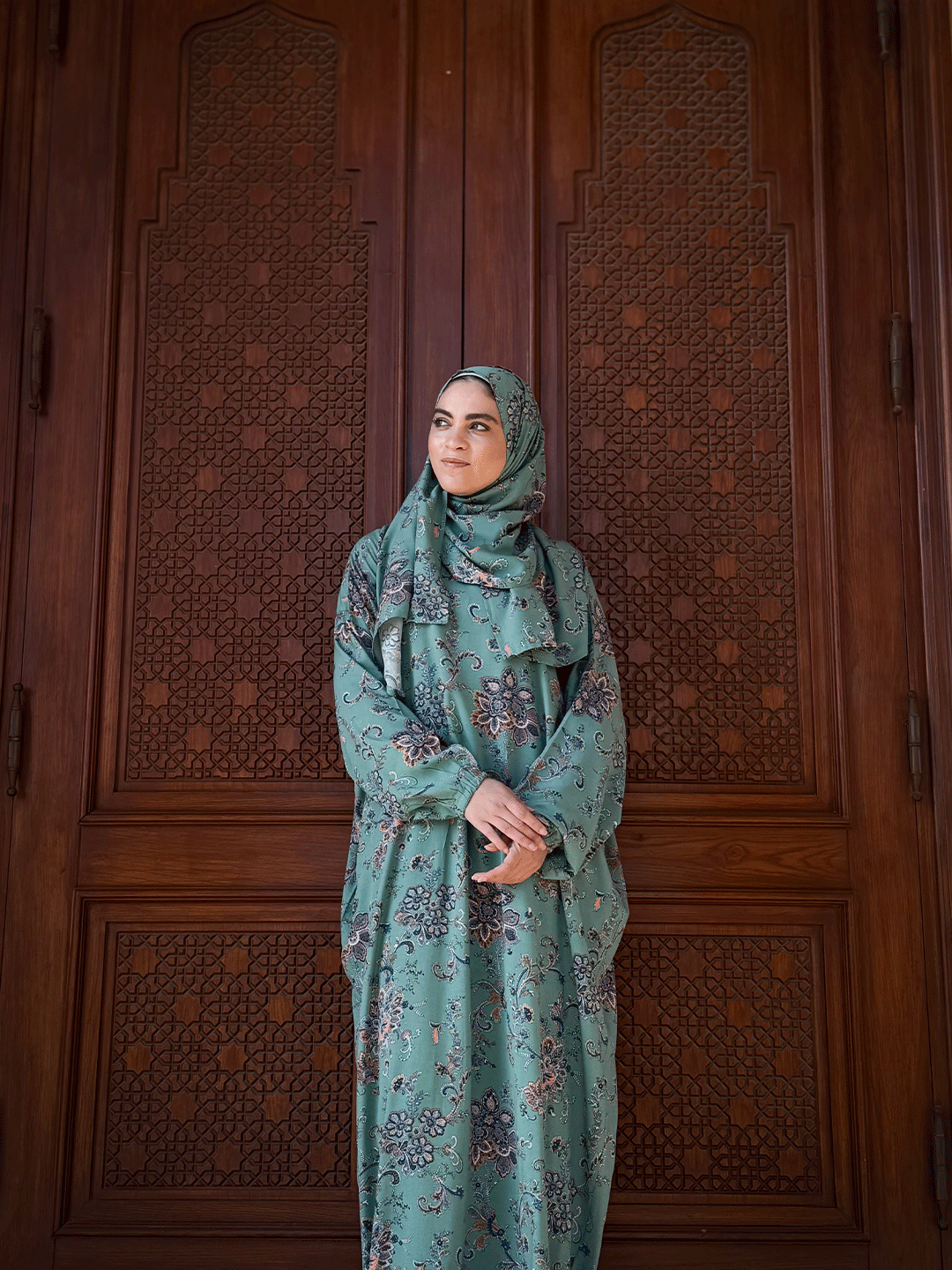 Teal Heritage Reverie